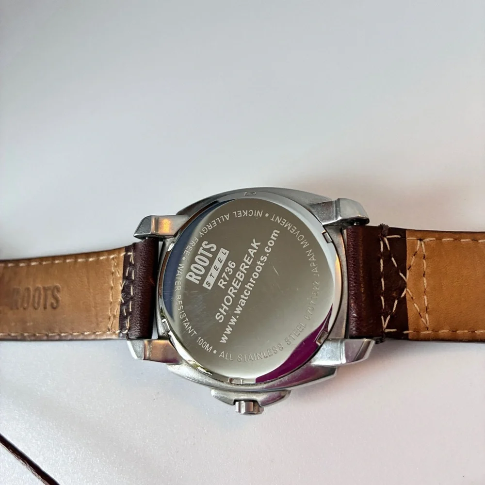 Roots Canada Mens Chronograph Watch With Brown Leather Watchband Vintage